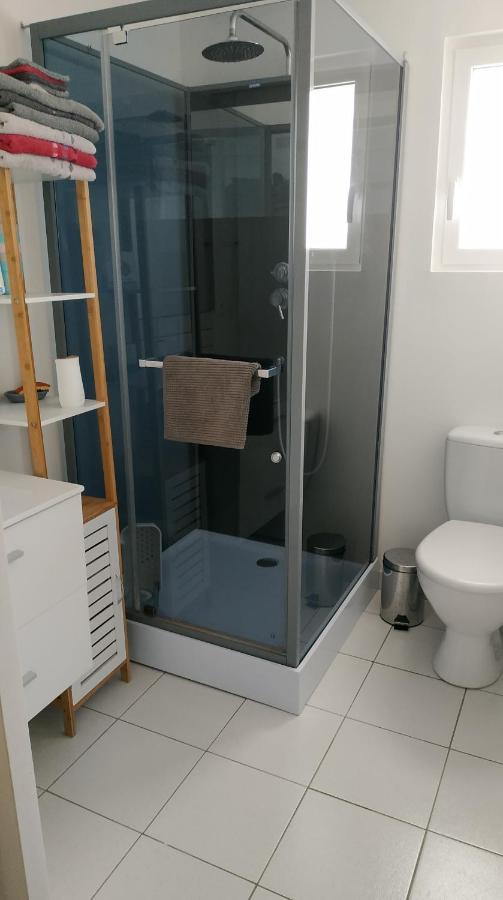 BOTOÙ KOAD, maison 2 ÉTOILES, WIFI gratuite, la MER, boulangerie, marché quotidien à 100 pas Douarnenez Exterior foto